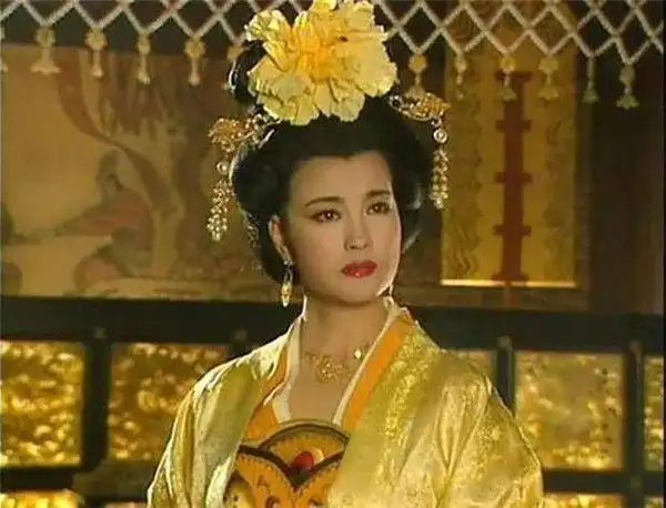 时势造"女王",女儿身的武则天凭什么登上权力之巅|李世民|王皇后|萧