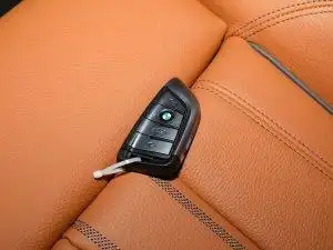 2022款630i m运动套装 车钥匙