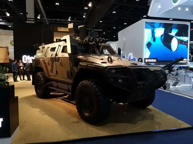 图3. 土耳其otokar展出的cobra ii型装甲车