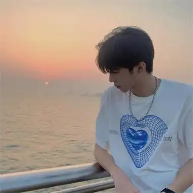 帅哥生活照片真实头像图片时尚潮流男生真人高清微信图片大全