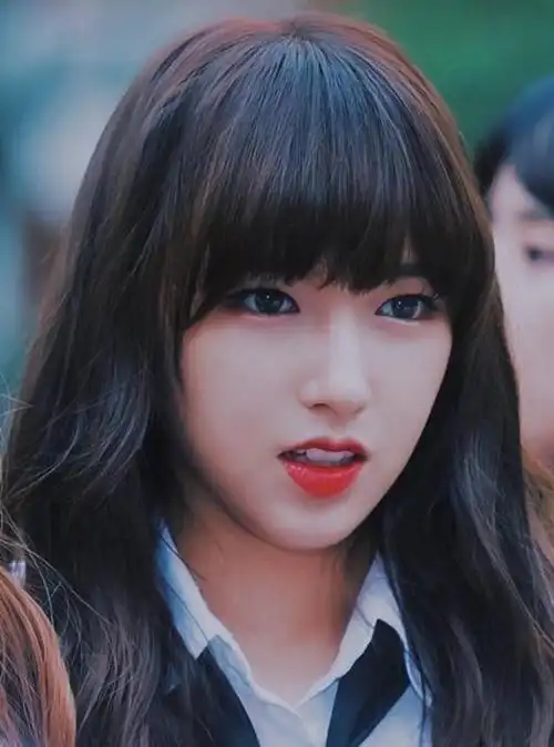 梁朝伟有了私生子女主程潇者谁她身材丰满有些发育过猛了