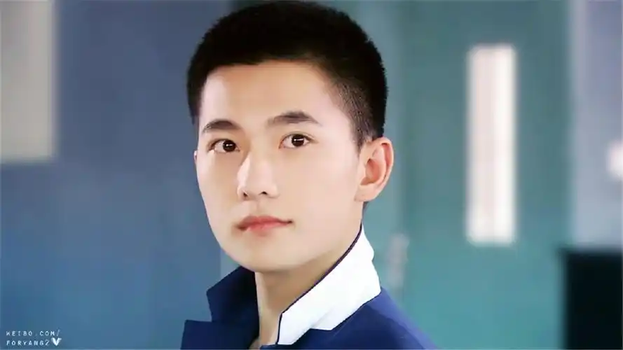 花开半夏杨洋陆元高清剧照电脑桌面壁纸下载8