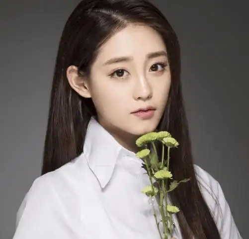 杨幂旗下女艺人排行版,第一名实至名归!