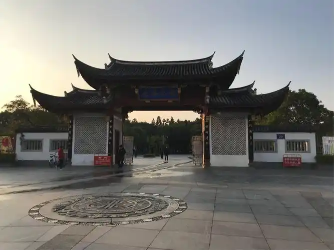 2017年冬至日的福州左海公园