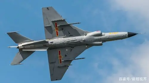 歼教-9歼击教练机的前世今生 从最难飞的教练机到灵活的一机多型