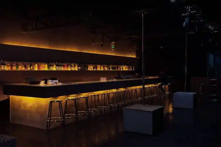 小酒馆设计如何拿捏住设计灵魂