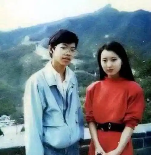 陈晓旭逝世15年,两任丈夫都有痛,年迈父母的坚持让人泪目