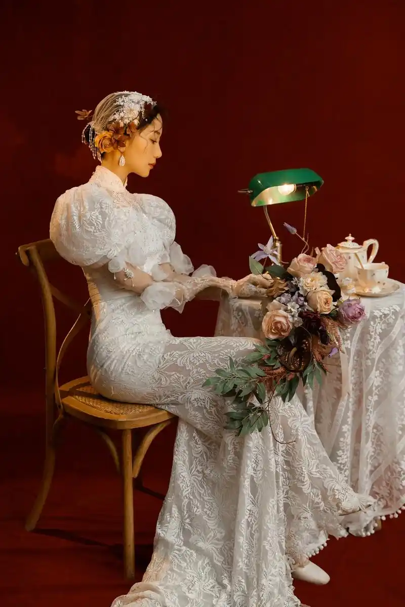 精致女孩必备复古高级油画婚纱照建议收藏.#婚纱照风格推荐  - 抖音