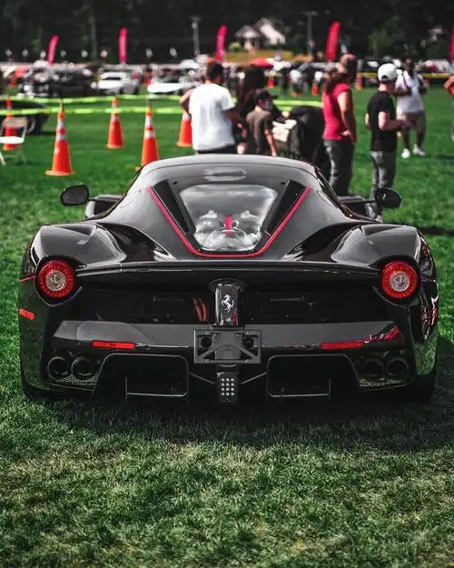 一枚黑色辣马laferrari,喜欢吗_法拉利论坛_手机汽车之家