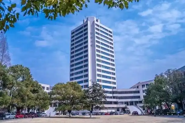 由东华大学主导制定的国际标准《纺织品 亚麻纤维组成成分的检测方法