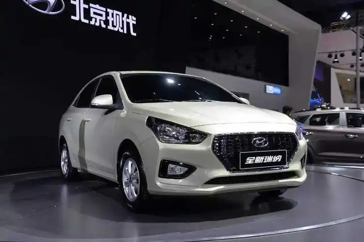 北京现代瑞纳自动挡车型指导价:6.59万—7.39万北京地区参考价:6.