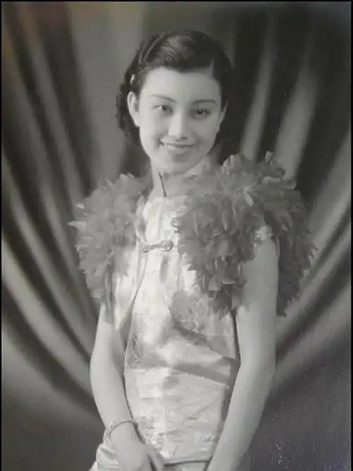 严仁美日本军官上门骚扰她带着10名保镖闪婚106岁仍健在