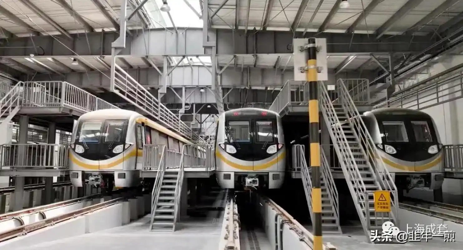 7月18日下午,上海建工基础集团南京地铁5号线项目召开"奋战一百八十天