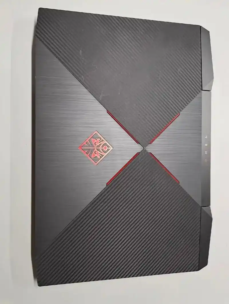 惠普 暗影精灵4.惠普 暗影精灵4   i7 8750h c - 抖音