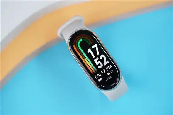 金属质感中框档次越级小米手环8开箱图赏