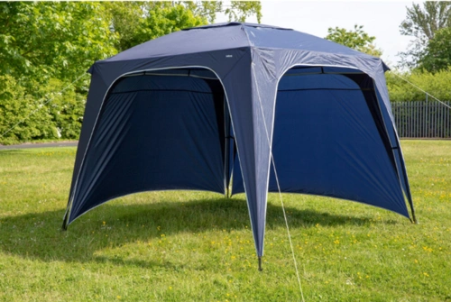 halfords 300 fully waterproof gazebo with side panels, £69