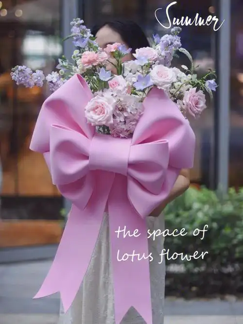 少女心爆棚的巨型蝴蝶结花束