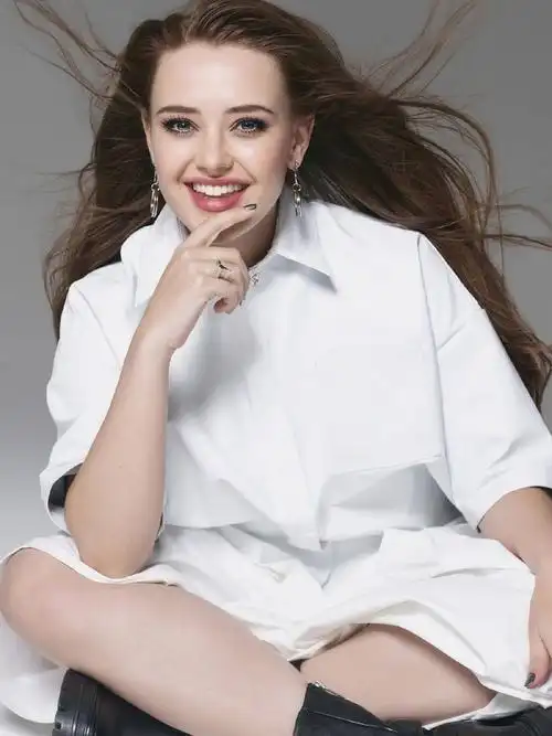 凯瑟琳·兰福德katherine langford – 欧莱雅 loréal大使2020形象