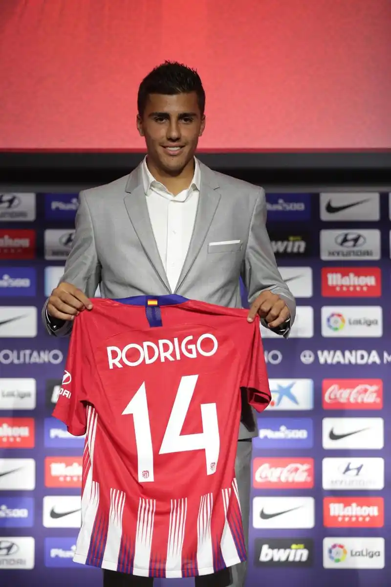 足球——西甲联赛:罗德里加盟马竞(5)