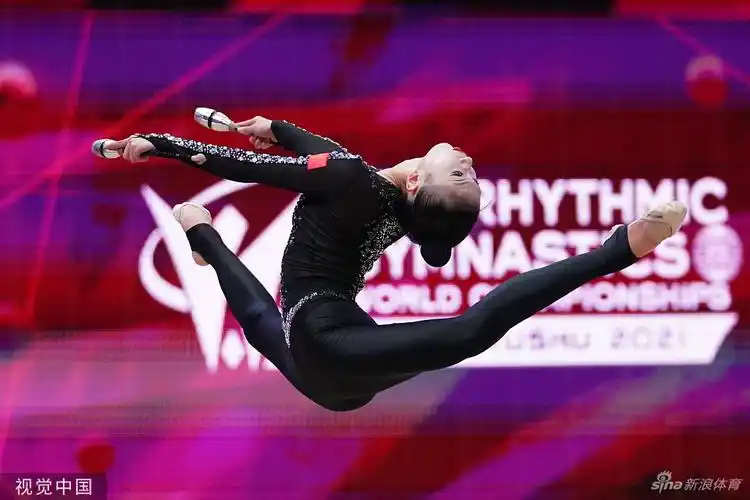 赵樾/王子露出战艺术体操世锦赛