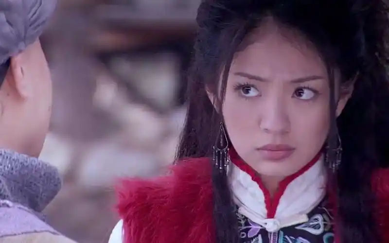 影视评论-雪山飞狐:苗大侠劝说女儿,不让女儿嫁给会武功的,女儿据理