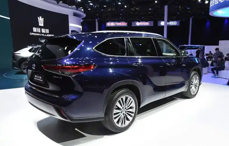 30万级7座suv他是个不错的选择 全新广汽丰田汉兰达