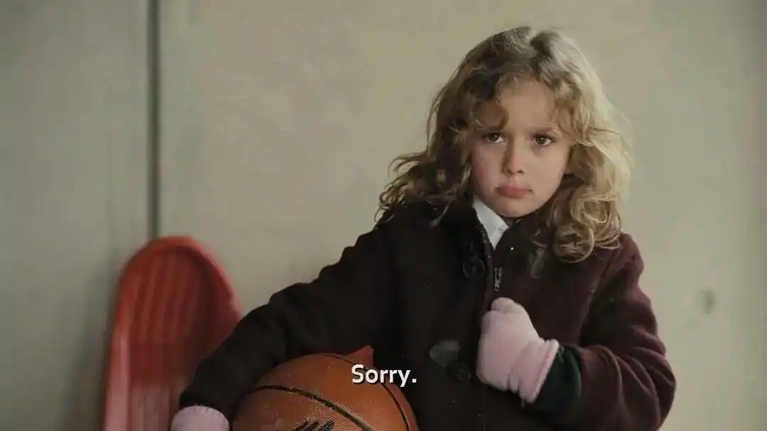 孤儿怨:夫妻领养9岁女孩,真实年纪竟33岁,居然还是个杀人凶手