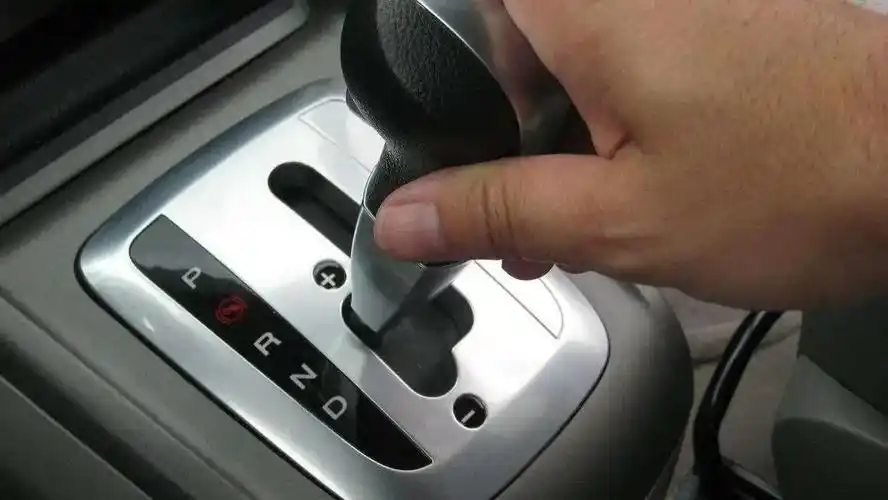 自动档位介绍自动挡车操作步骤