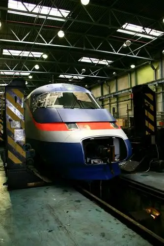 搬运夭折的俄罗斯ЭС250型电力动车组