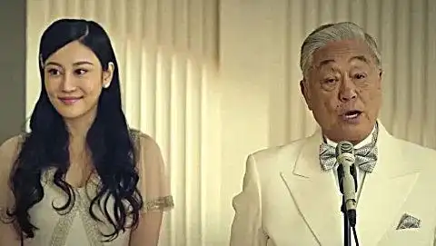 追龙:颜童看不起雷洛是个小探长,没想到他成了爵士的女婿