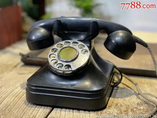 hb1143解放后手摇转盘拨号老旧电话机
