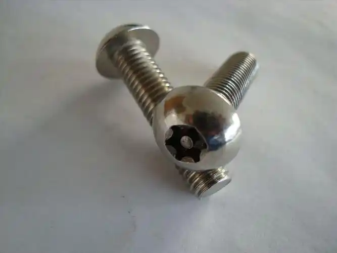 供应半圆头梅花槽防盗螺丝