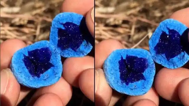 像不像夹心的蓝色巧克力?