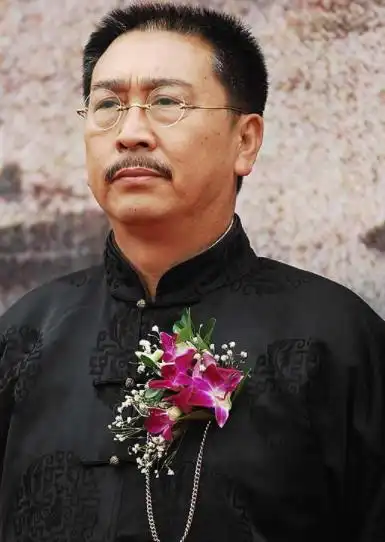 演员毕彦君:从不后悔和陈晓旭结过婚,余生只想当一位好父亲