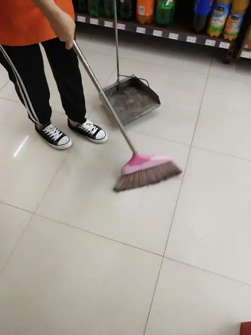 都市田园二店周三拖地图片回复