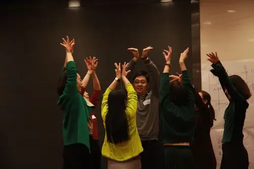 首都师范大学举办舞动治疗在生命教育课程中的运用培训