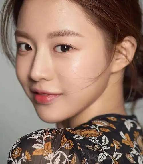 四大完美鼻型,标准鼻子高度(这4种漂亮鼻型,素颜就很漂亮)