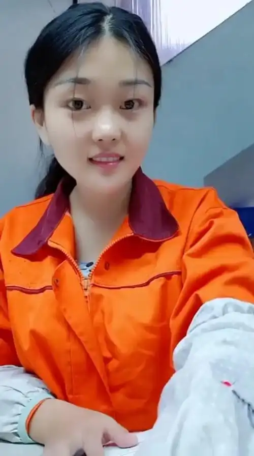 河南妹子最美工厂妹
