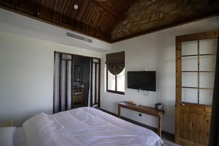 欢迎你来渔村影像民宿小住!