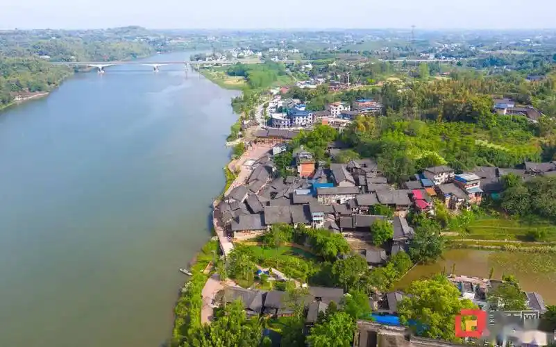 自贡富顺古镇流韵春光美