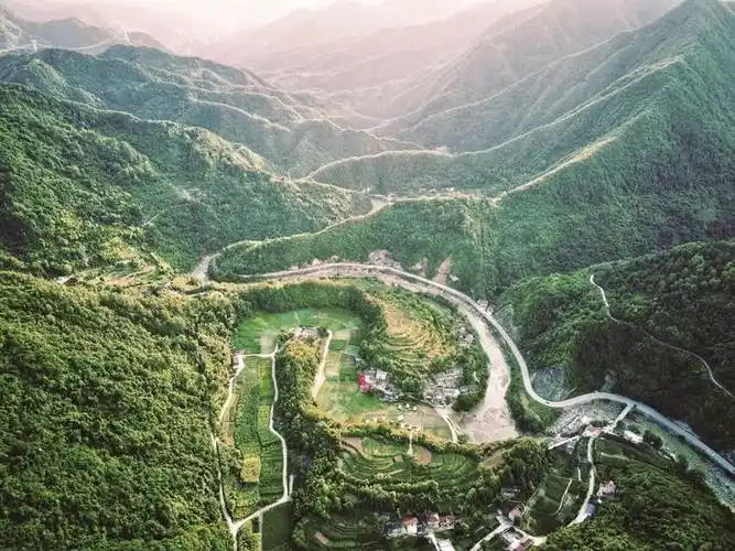 鹿柴山集 精品民宿 / 小大建筑|建筑|场地|田野_新浪新闻