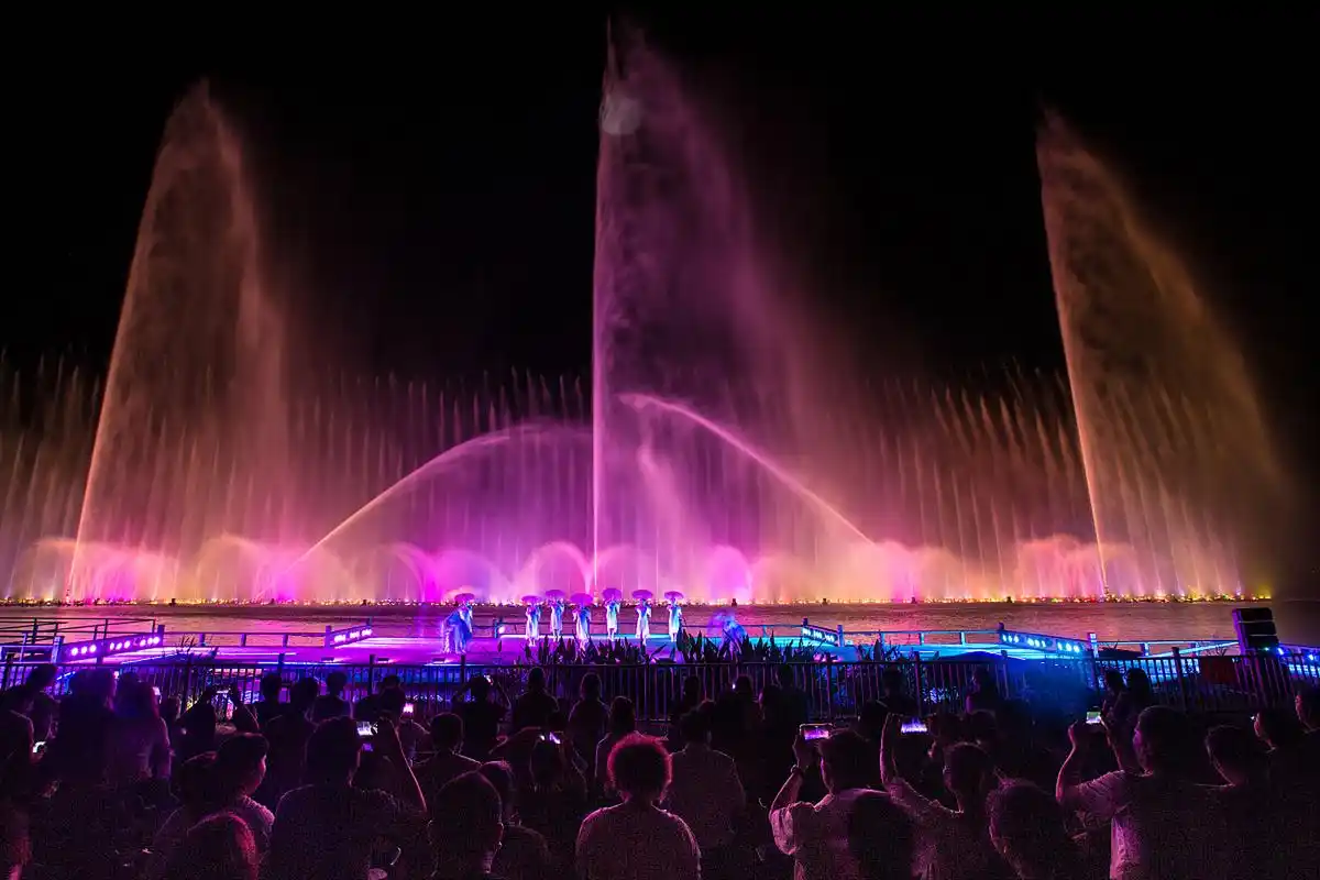 湘湖二期音乐喷泉:大规模,壮观效果,多媒体完美融合  对于那些喜欢