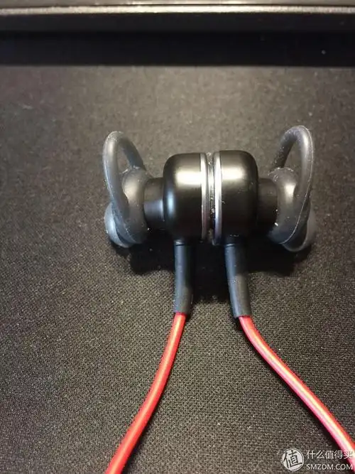 魅族ep51 蓝牙耳机使用感受(降噪|耳塞|音质|颜值)