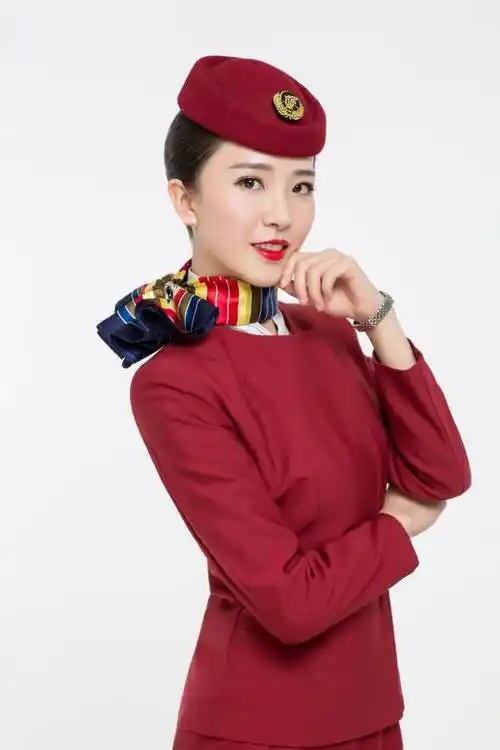 曾文 空中乘务 专业教师_天府新区航空旅游职业学院官网