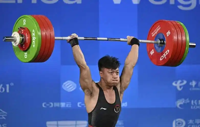 举重运动在过去的几届奥运会中,都出现了大量的兴奋剂违规事情.