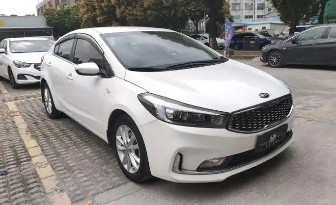 起亚k3 2016款 1.6l 自动gl