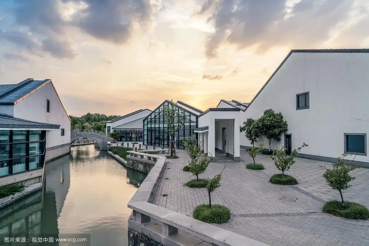 江南小镇现代简约建筑