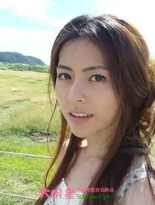 任容萱个人资料照片介绍 任容萱素颜照(2)