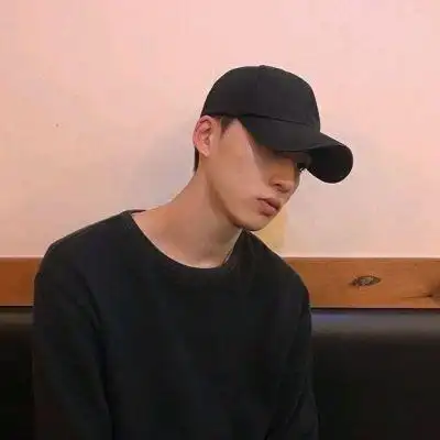 戴帽男生头像霸气超拽个性男生头像背影霸气戴帽真人男生头像霸气