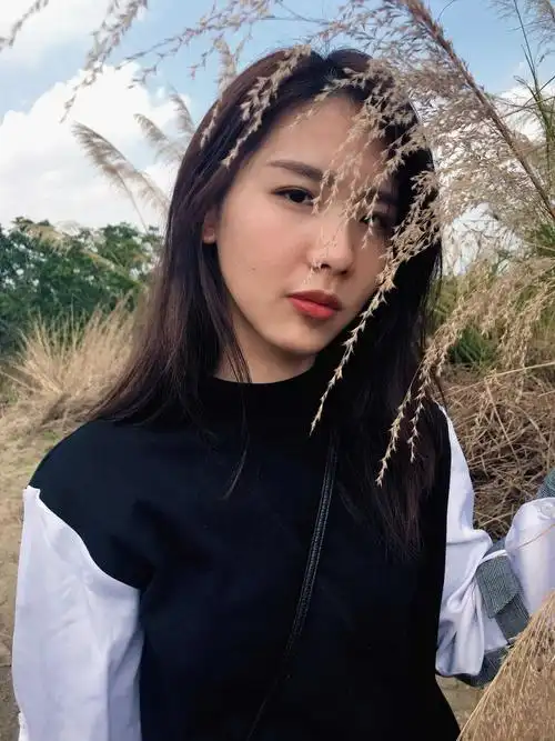 治愈系女生陈梓平日常生活照